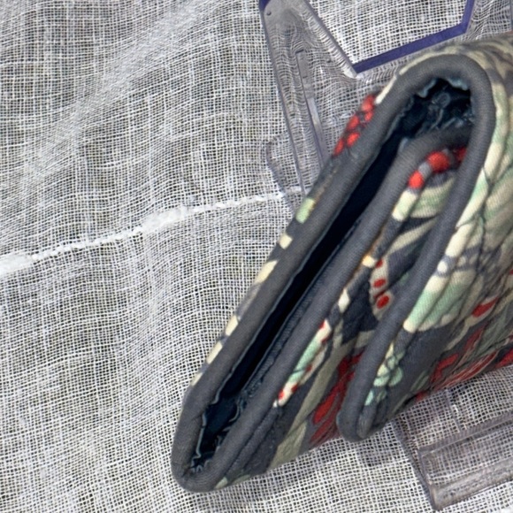 Vera Bradley Nomadic Floral Design Small Euro Tri Fold Wallet Designer NWOT Cond - Picture 3 of 12